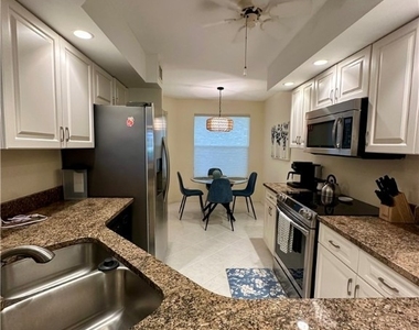 360 Horse Creek Drive - Photo Thumbnail 3