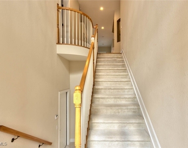 9657 Cypress Hammock Circle - Photo Thumbnail 4