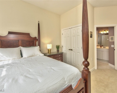 9657 Cypress Hammock Circle - Photo Thumbnail 28