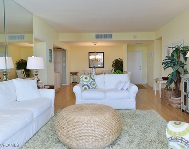 4001 Gulf Shore Boulevard N - Photo Thumbnail 4