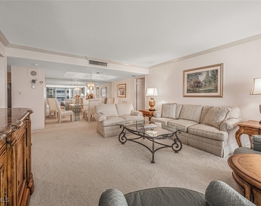 4551 Gulf Shore Boulevard N - Photo Thumbnail 12