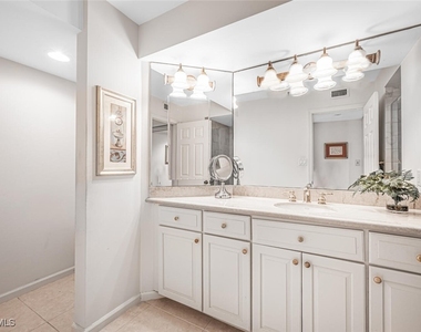 4551 Gulf Shore Boulevard N - Photo Thumbnail 27