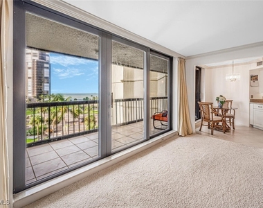 4551 Gulf Shore Boulevard N - Photo Thumbnail 4