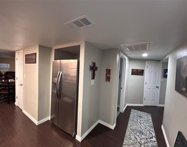 506 N Charles Street - Photo Thumbnail 12