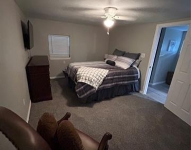 506 N Charles Street - Photo Thumbnail 7