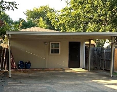 506 N Charles Street - Photo Thumbnail 14
