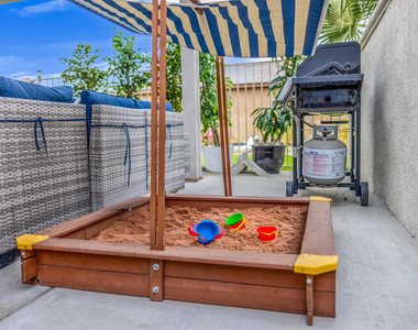 49527 Wayne Street - Photo Thumbnail 54
