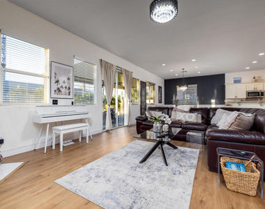 49527 Wayne Street - Photo Thumbnail 3