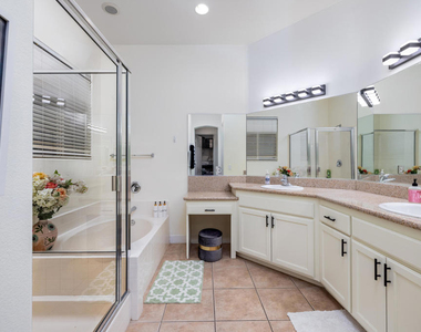 49527 Wayne Street - Photo Thumbnail 32