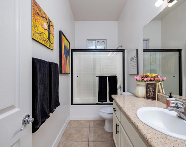 49527 Wayne Street - Photo Thumbnail 33