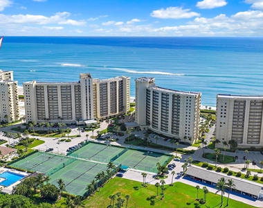 400 Ocean Trail Way - Photo Thumbnail 22