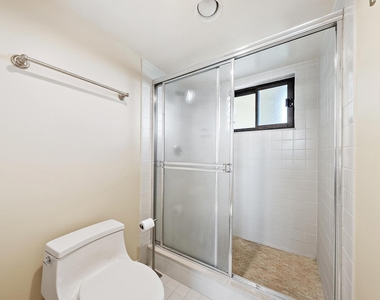 400 Ocean Trail Way - Photo Thumbnail 15
