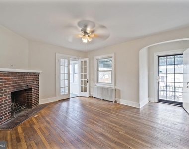114 Sheridan Street Nw - Photo Thumbnail 1
