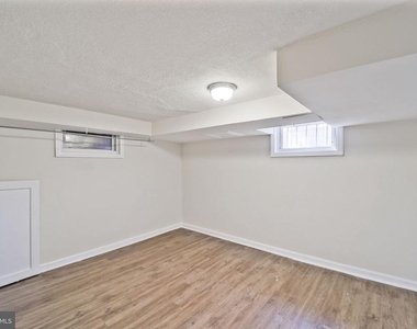114 Sheridan Street Nw - Photo Thumbnail 17