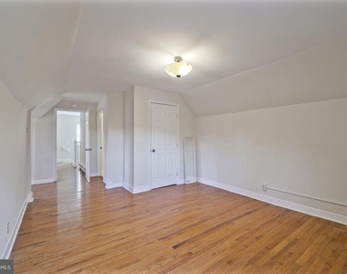 114 Sheridan Street Nw - Photo Thumbnail 7