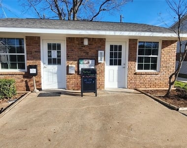 298 W Avenue A - Photo Thumbnail 1