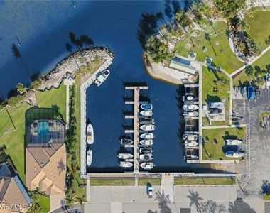 14817 Laguna Drive - Photo Thumbnail 40