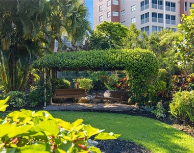 14817 Laguna Drive - Photo Thumbnail 33
