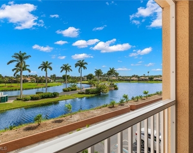 14817 Laguna Drive - Photo Thumbnail 4