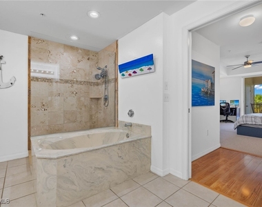 14817 Laguna Drive - Photo Thumbnail 19