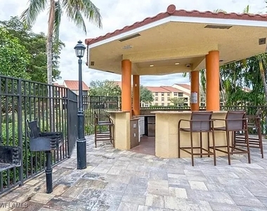 7905 Preserve Circle - Photo Thumbnail 20