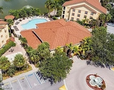 7905 Preserve Circle - Photo Thumbnail 23