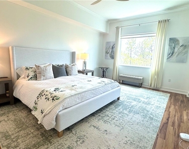 2738 Tiburon Boulevard E - Photo Thumbnail 8