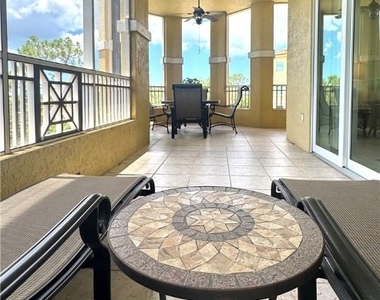 2738 Tiburon Boulevard E - Photo Thumbnail 20