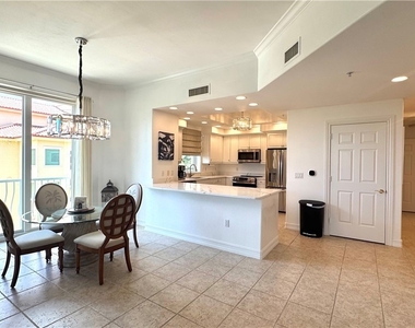 2738 Tiburon Boulevard E - Photo Thumbnail 4