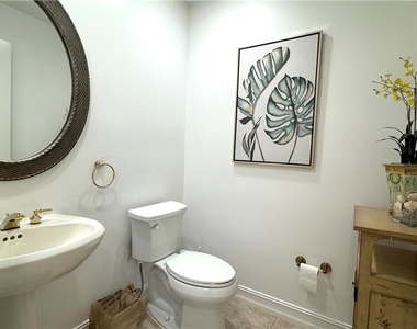 2738 Tiburon Boulevard E - Photo Thumbnail 22
