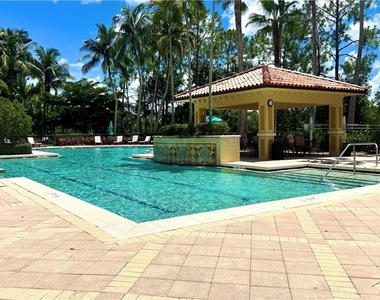 2738 Tiburon Boulevard E - Photo Thumbnail 26