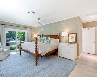 642 6th Avenue N - Photo Thumbnail 11