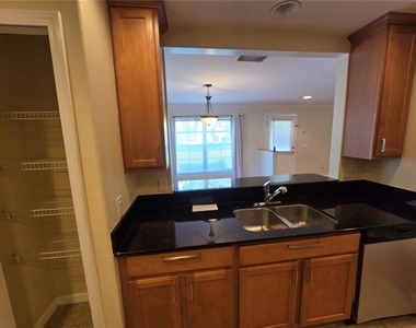 6262 Maisie Road - Photo Thumbnail 5