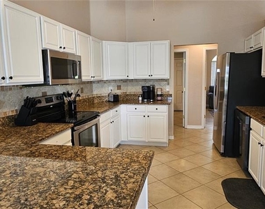 1923 Sw 26th Street - Photo Thumbnail 26