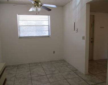 23442 Sw 57th Avenue - Photo Thumbnail 5