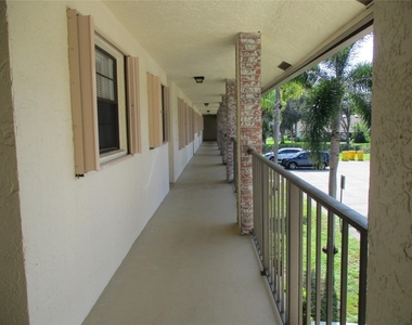 23442 Sw 57th Avenue - Photo Thumbnail 8