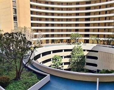 4335 Marina City - Photo Thumbnail 31