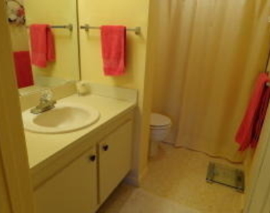7149 Golf Colony Court - Photo Thumbnail 8
