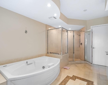 18911 Collins Avenue - Photo Thumbnail 36