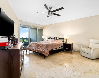 18911 Collins Avenue - Photo Thumbnail 49
