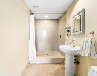 18911 Collins Avenue - Photo Thumbnail 39