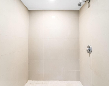 18911 Collins Avenue - Photo Thumbnail 41