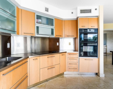 18911 Collins Avenue - Photo Thumbnail 29
