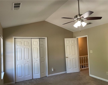 2295 Fairways Court Nw - Photo Thumbnail 10