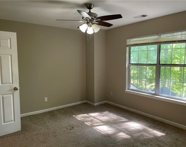 2295 Fairways Court Nw - Photo Thumbnail 18