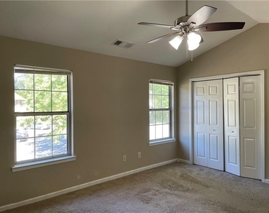 2295 Fairways Court Nw - Photo Thumbnail 11