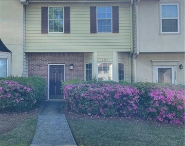2295 Fairways Court Nw - Photo Thumbnail 4