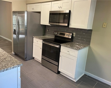 2295 Fairways Court Nw - Photo Thumbnail 37