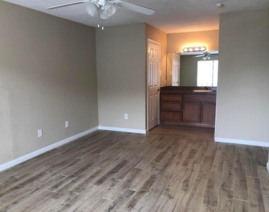 12500 Sandpiper Drive - Photo Thumbnail 6