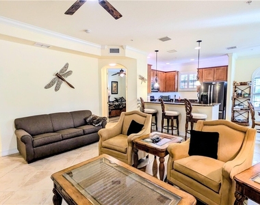 9081 Albion Lane S - Photo Thumbnail 13